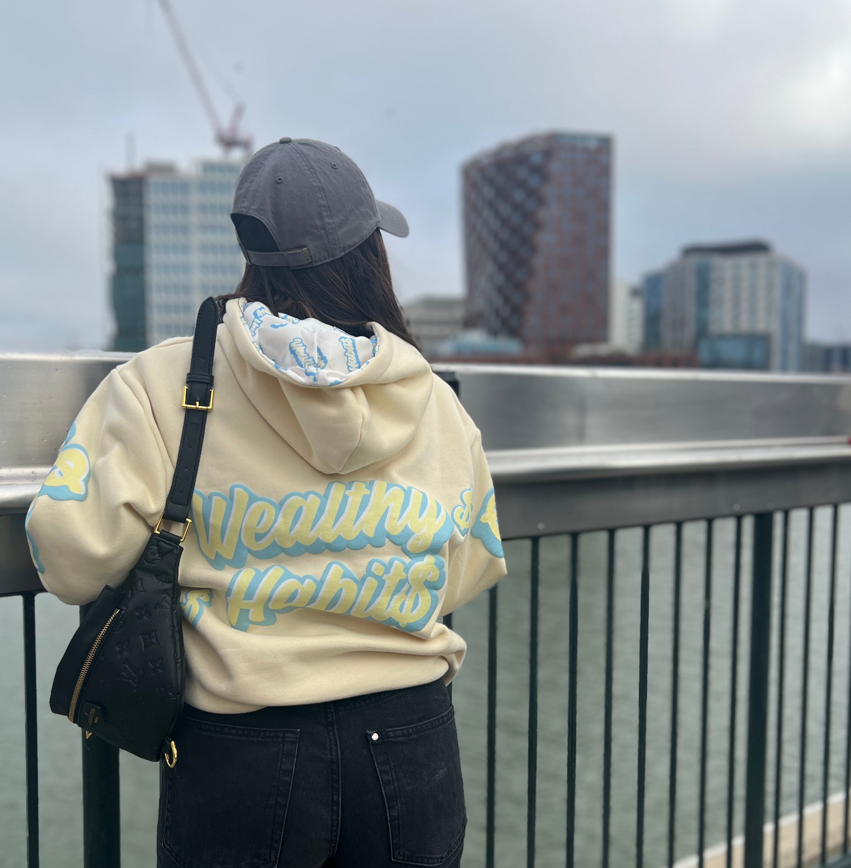 WH MONEY SLEEVE HOODIE